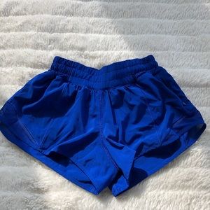 blue lulu lemon hotty hot shorts